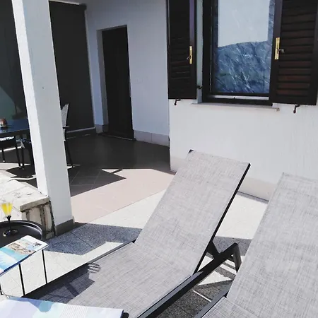Sea View K Apartment *