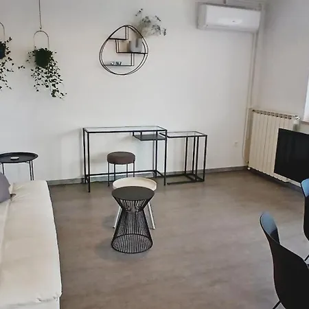 Apartment Sea View K *